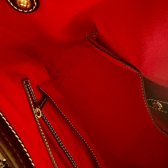 Dooney & Bourke Large Floral Tote Like New Women’s Handbag $348 MSRP - Picture 4 of 13